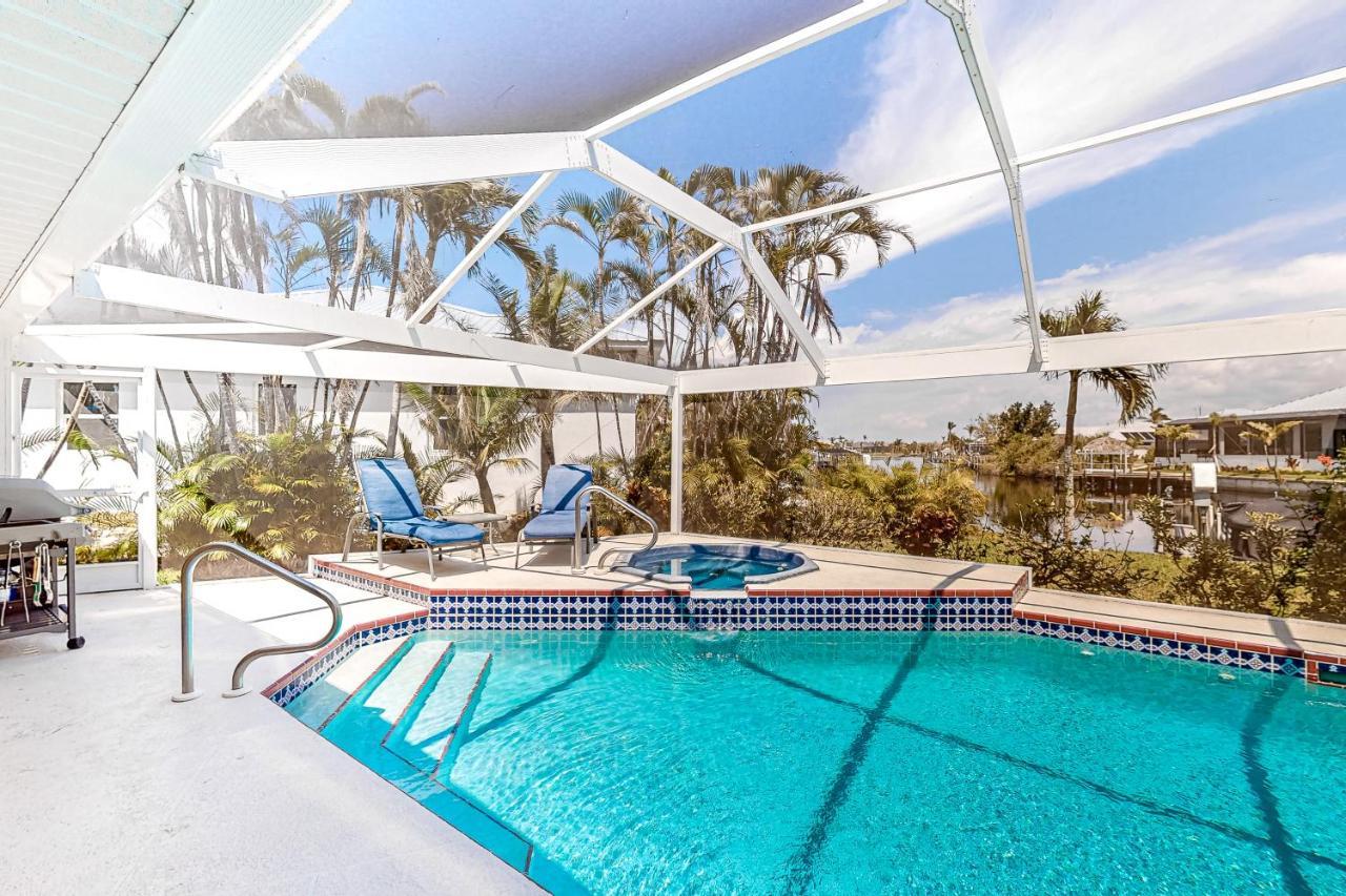 Life At The Canal Cape Coral Exterior foto